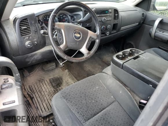 ✅ 2007 Chevrolet Silverado 1500 1LT • VIN: 1GCEC140X7Z551782 • Lot: 67552244. Listed on Copart with 128,019 mi. Free auction sales archive from the USA and detailed vehicle history report at DreamBid. Image 8.