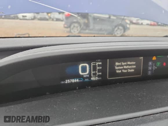 2018 Toyota Prius Two z VIN JTDKBRFU3J3595637, wystawiony jako Copart lot #90105975 z przebiegiem 257 844 mil mil oraz Czysty tytuł • Clean title. Historia ofert i sprzedaży dostępna na DreamBid. Obrazek 9.