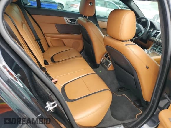 ✅ 2014 Jaguar XF SC • VIN: SAJWJ0EF0E8U25961 • Lot: 60347415. Listed on Copart with 71 mi. Free auction sales archive from the USA and detailed vehicle history report at DreamBid. Image 10.