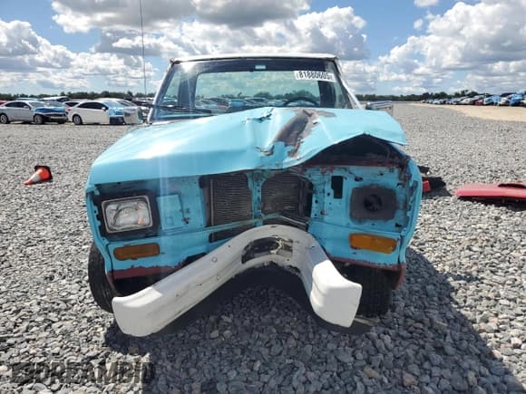 ✅ 1986 Ford Ranger • VIN: 1FTBR10T4GUC92317 • Lot: 81880605. Listed on Copart with 176,458 mi. Free auction sales archive from the USA and detailed vehicle history report at DreamBid. Image 5.