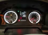 ✅ 2014 Ram 1500 Express • VIN: 3C6RR6KT0EG333607 • Lot: 85336275. Wystawiony na Copart z przebiegiem 170 748 mil. Bezpłatny archiwum sprzedaży aukcyjnych z USA i szczegółowy raport historii pojazdu na DreamBid. Zdjęcie 9.