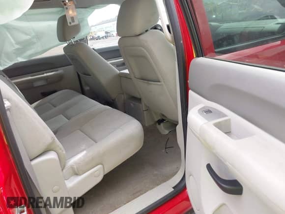 2013 Chevrolet Silverado 1500 LT с VIN 3GCPCSE00DG380842, выставлен на аукционе IAAI как лот 43295532 с пробегом 162 781 миль миль и . История ставок и продаж доступна на DreamBid. Изображение 8.