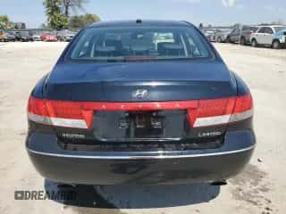 2008 Hyundai Azera Limited z VIN KMHFC46F28A258283, wystawiony jako Copart lot #70442394 z przebiegiem 189 252 mil mil oraz Szkoda całkowita • Salvage title. Historia ofert i sprzedaży dostępna na DreamBid. Obrazek 6.