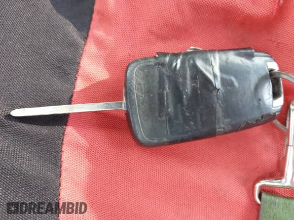 2014 Chevrolet Cruze LS z VIN 1G1PA5SG9E7228492, wystawiony jako IAAI lot #43333761 z przebiegiem 152 703 mil mil oraz . Historia ofert i sprzedaży dostępna na DreamBid. Obrazek 11.