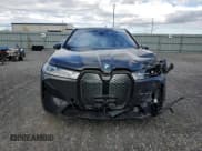 ✅ 2022 BMW iX xDrive50 • VIN: WB523CF00NCK53524 • Лот: 85099975. Опубликован ранее на Copart с пробегом 108 891 миль. Бесплатный доступ к архиву аукционных продаж из США и подробный отчёт об истории автомобиля на DreamBid. Изображение 5.