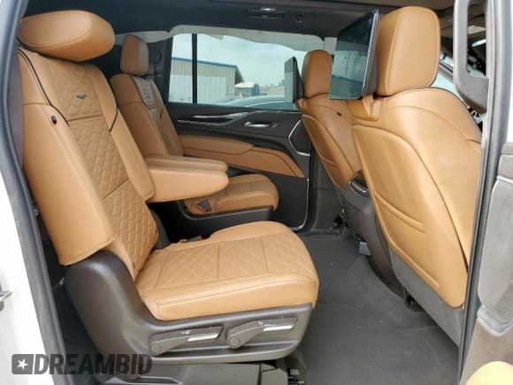 ✅ 2023 Cadillac Escalade ESV RWD Premium Luxury • VIN: 1GYS3KKL0PR155750 • Лот: 65071495. Опубликован ранее на Copart с пробегом 43 549 миль. Бесплатный доступ к архиву аукционных продаж из США и подробный отчёт об истории автомобиля на DreamBid. Изображение 11.