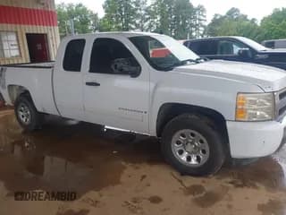 ✅ 2007 Chevrolet Silverado 1500 1LT • VIN: 2GCEC19C471663831 • Lot: 42487022. Listed on IAAI with 280,518 mi. Free auction sales archive from the USA and detailed vehicle history report at DreamBid. Image 1.