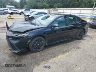 2025 Toyota Camry SE with VIN 4T1DAACK1SU027085, listed as a Copart auction lot 66398525 with Not provided miles and Salvage title. Bid and sale history available at DreamBid. Image 1.