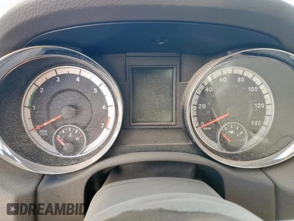 ✅ 2011 Dodge Durango Crew • VIN: 1D4RE4GG8BC599799 • Lot: 85428115. Wystawiony na Copart z przebiegiem Nie podano. Bezpłatny archiwum sprzedaży aukcyjnych z USA i szczegółowy raport historii pojazdu na DreamBid. Zdjęcie 9.