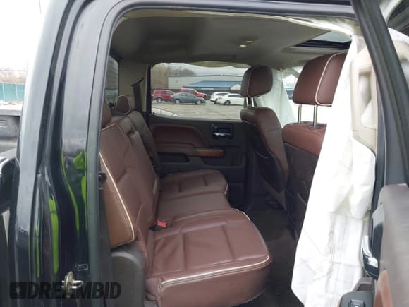 ✅ 2015 Chevrolet Silverado 1500 High Country • VIN: 3GCUKTEJ3FG487021 • Лот: 41888034. Опубликован ранее на IAAI с пробегом 251 406 миль. Бесплатный доступ к архиву аукционных продаж из США и подробный отчёт об истории автомобиля на DreamBid. Изображение 8.