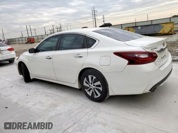 ✅ 2017 Nissan Altima SV • VIN: 1N4AL3AP9HC140248 • Lot: 59515895. Listed on Copart with 117,755 mi. Free auction sales archive from the USA and detailed vehicle history report at DreamBid. Image 2.