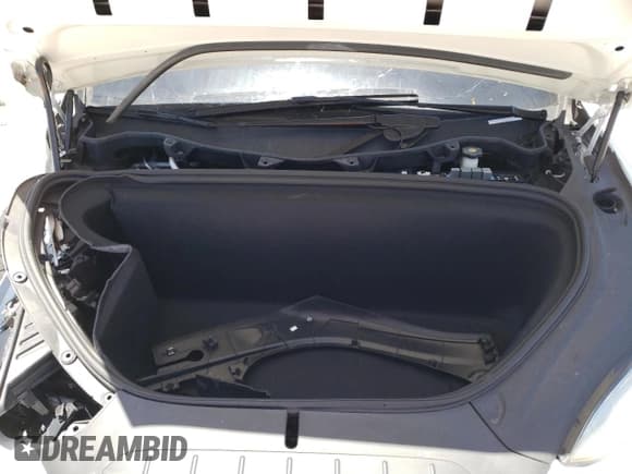 ✅ 2017 Tesla Model X P90D • VIN: 5YJXCAE45HF075748 • Lot: 63442394. Listed on Copart with 126,746 mi. Free auction sales archive from the USA and detailed vehicle history report at DreamBid. Image 11.