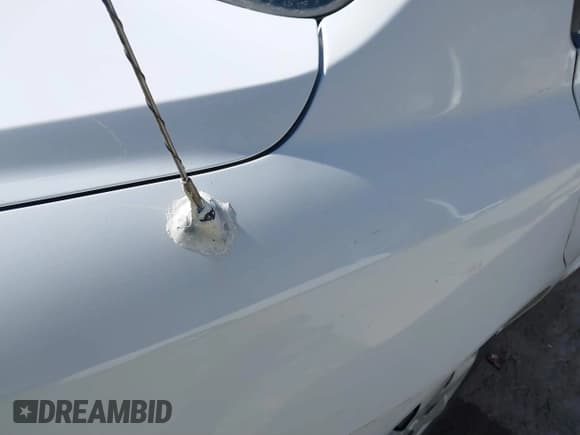 ✅ 2005 Hyundai Elantra GLS • VIN: KMHDN46D25U029337 • Lot: 41767461. Wystawiony na IAAI z przebiegiem 152 150 mil. Bezpłatny archiwum sprzedaży aukcyjnych z USA i szczegółowy raport historii pojazdu na DreamBid. Zdjęcie 13.