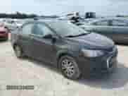 2017 Chevrolet Sonic LT z VIN 1G1JD5SH8H4156163, wystawiony jako Copart lot #67844684 z przebiegiem 191 314 mil mil oraz Szkoda całkowita • Salvage title. Historia ofert i sprzedaży dostępna na DreamBid. Obrazek 4.