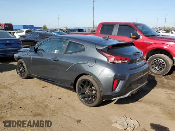 2021 Hyundai Veloster Turbo R-Spec z VIN KMHTH6AB6MU032650, wystawiony jako Copart lot #76237284 z przebiegiem 45 807 mil mil oraz Czysty tytuł • Clean title. Historia ofert i sprzedaży dostępna na DreamBid. Obrazek 2.