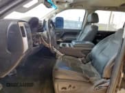 ✅ 2016 Chevrolet Silverado 2500HD LT • VIN: 1GC1KVEG6GF246432 • Lot: 62862335. Wystawiony na Copart z przebiegiem 138 060 mil. Bezpłatny archiwum sprzedaży aukcyjnych z USA i szczegółowy raport historii pojazdu na DreamBid. Zdjęcie 7.