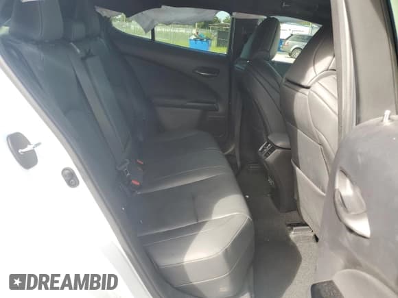 ✅ 2022 Lexus UX 200 F Sport • VIN: JTHE3JBHXN2048153 • Лот: 67904334. Опубликован ранее на Copart с пробегом 50 346 миль. Бесплатный доступ к архиву аукционных продаж из США и подробный отчёт об истории автомобиля на DreamBid. Изображение 11.