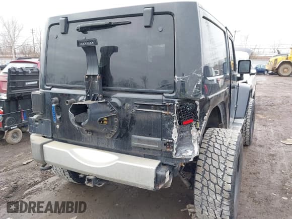 ✅ 2012 Jeep Wrangler Sahara • VIN: 1C4AJWBG3CL168538 • Lot: 41505049. Wystawiony na IAAI z przebiegiem 91 002 mil. Bezpłatny archiwum sprzedaży aukcyjnych z USA i szczegółowy raport historii pojazdu na DreamBid. Zdjęcie 6.