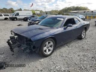 ✅ 2013 Dodge Challenger SXT • VIN: 2C3CDYAG4DH704400 • Lot: 80083314. Wystawiony na Copart z przebiegiem 278 416 mil. Bezpłatny archiwum sprzedaży aukcyjnych z USA i szczegółowy raport historii pojazdu na DreamBid. Zdjęcie 1.