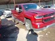 ✅ 2018 Chevrolet Silverado 1500 LT • VIN: 3GCUKREC4JG493522 • Lot: 43412461. Wystawiony na IAAI z przebiegiem 123 740 mil. Bezpłatny archiwum sprzedaży aukcyjnych z USA i szczegółowy raport historii pojazdu na DreamBid. Zdjęcie 1.