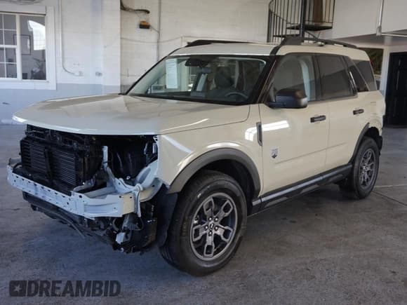 ✅ 2024 Ford Bronco Sport Big Bend • VIN: 3FMCR9B63RRE73859 • Лот: 84916614. Опубликован ранее на Copart с пробегом 3 140 миль. Бесплатный доступ к архиву аукционных продаж из США и подробный отчёт об истории автомобиля на DreamBid. Изображение 2.