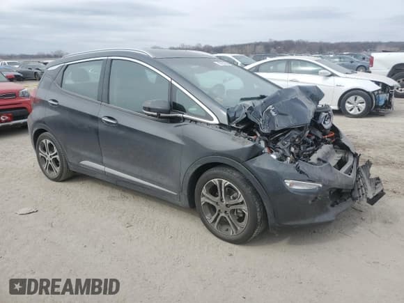✅ 2018 Chevrolet Bolt EV Premier • VIN: 1G1FX6S09J4111400 • Lot: 47557335. Wystawiony na Copart z przebiegiem Nie podano. Bezpłatny archiwum sprzedaży aukcyjnych z USA i szczegółowy raport historii pojazdu na DreamBid. Zdjęcie 4.