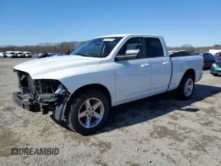 ✅ 2010 Dodge 1500 ST • VIN: 1D7RV1GT4AS172896 • Lot: 46122215. Wystawiony na Copart z przebiegiem 121 357 mil. Bezpłatny archiwum sprzedaży aukcyjnych z USA i szczegółowy raport historii pojazdu na DreamBid. Zdjęcie 1.