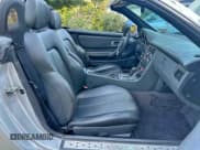 ✅ 2001 Mercedes-Benz SLK 230 Kompressor • VIN: WDBKK49F31F234132 • Lot: 95854865. Wystawiony na Copart z przebiegiem 153 979 mil. Bezpłatny archiwum sprzedaży aukcyjnych z USA i szczegółowy raport historii pojazdu na DreamBid. Zdjęcie 5.