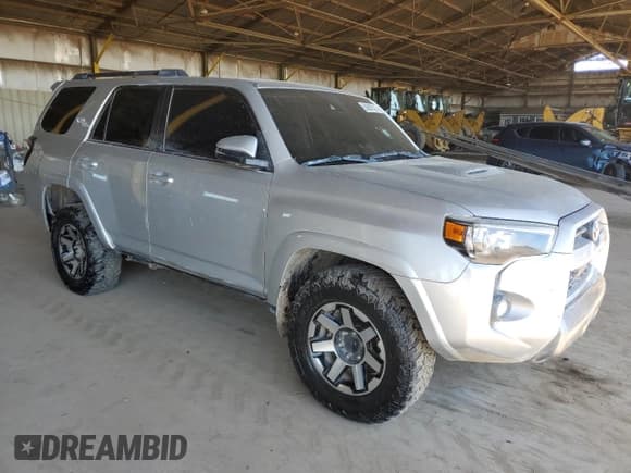 ✅ 2022 Toyota 4Runner TRD Off Road Premium • VIN: JTERU5JR5N6022517 • Lot: 55607515. Listed on Copart with 104,285 mi. Free auction sales archive from the USA and detailed vehicle history report at DreamBid. Image 4.