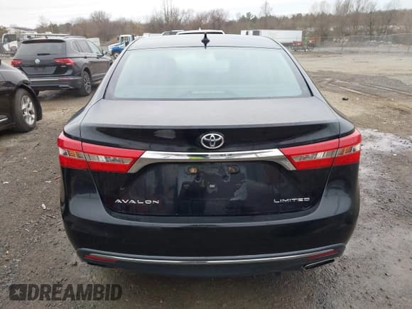 ✅ 2018 Toyota Avalon XLE Premium • VIN: 4T1BK1EB3JU275158 • Lot: 43750826. Wystawiony na IAAI z przebiegiem 101 278 mil. Bezpłatny archiwum sprzedaży aukcyjnych z USA i szczegółowy raport historii pojazdu na DreamBid. Zdjęcie 17.
