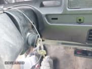 ✅ 1997 Ford F-250 • VIN: 1FTHW25F9VEA04505 • Lot: 41396056. Wystawiony na IAAI z przebiegiem 287 294 mil. Bezpłatny archiwum sprzedaży aukcyjnych z USA i szczegółowy raport historii pojazdu na DreamBid. Zdjęcie 11.