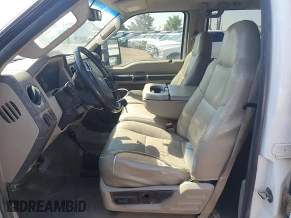 ✅ 2010 Ford F-250 XL • VIN: 1FTSW2B57AEB34701 • Лот: 66987985. Опубликован ранее на Copart с пробегом 166 041 миль. Бесплатный доступ к архиву аукционных продаж из США и подробный отчёт об истории автомобиля на DreamBid. Изображение 7.