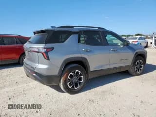 ✅ 2025 Chevrolet Equinox FWD ACTIV • VIN: 3GNAXKEG0SL172706 • Lot: 65419235. Wystawiony na Copart z przebiegiem Nie podano. Bezpłatny archiwum sprzedaży aukcyjnych z USA i szczegółowy raport historii pojazdu na DreamBid. Zdjęcie 3.