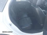 ✅ 2017 Chevrolet Impala LT • VIN: 2G1105SA8H9142176 • Lot: 43580865. Wystawiony na IAAI z przebiegiem 300 615 mil. Bezpłatny archiwum sprzedaży aukcyjnych z USA i szczegółowy raport historii pojazdu na DreamBid. Zdjęcie 8.