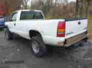 2007 Chevrolet Silverado 2500HD z VIN 1GBHK24U47E167887, wystawiony jako IAAI lot #43563092 z przebiegiem 133 727 mil mil oraz . Historia ofert i sprzedaży dostępna na DreamBid. Obrazek 3.