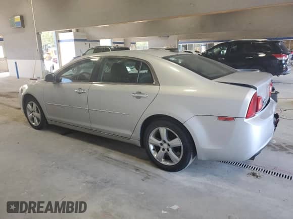 2012 Chevrolet Malibu 2LT z VIN 1G1ZD5E07CF330472, wystawiony jako Copart lot #69040254 z przebiegiem 136 393 mil mil oraz Szkoda całkowita • Salvage title. Historia ofert i sprzedaży dostępna na DreamBid. Obrazek 2.