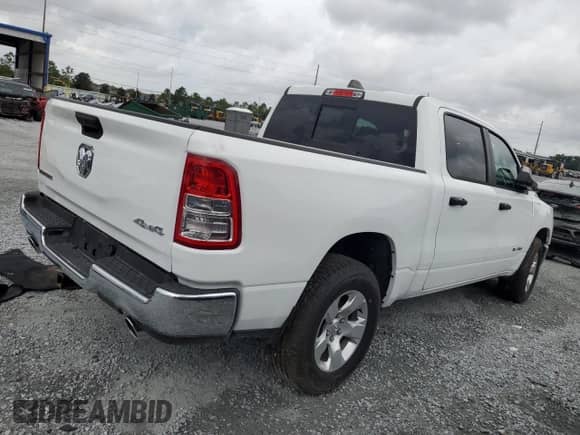 2024 Ram 1500 Big Horn с VIN 1C6SRFFT6RN158143, выставлен на аукционе Copart как лот 71017495 с пробегом 101 миль миль и На запчасти • Non repairable. История ставок и продаж доступна на DreamBid. Изображение 3.