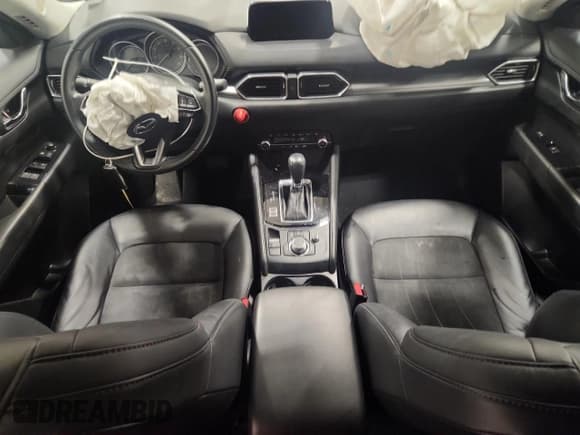 ✅ 2020 Mazda CX-5 Touring • VIN: JM3KFBCM1L0865024 • Lot: 92343245. Wystawiony na Copart z przebiegiem Nie podano. Bezpłatny archiwum sprzedaży aukcyjnych z USA i szczegółowy raport historii pojazdu na DreamBid. Zdjęcie 8.