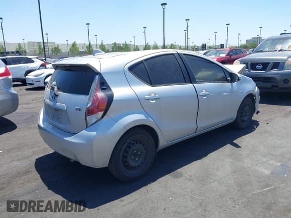 ✅ 2016 Toyota Prius One • VIN: JTDKDTB38G1134958 • Lot: 42396085. Listed on IAAI with 70,280 mi. Free auction sales archive from the USA and detailed vehicle history report at DreamBid. Image 4.