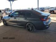 ✅ 2022 BMW 3 Series 330i xDrive • VIN: 3MW5R7J04N8C67560 • Lot: 92318975. Wystawiony na Copart z przebiegiem 42 387 mil. Bezpłatny archiwum sprzedaży aukcyjnych z USA i szczegółowy raport historii pojazdu na DreamBid. Zdjęcie 2.