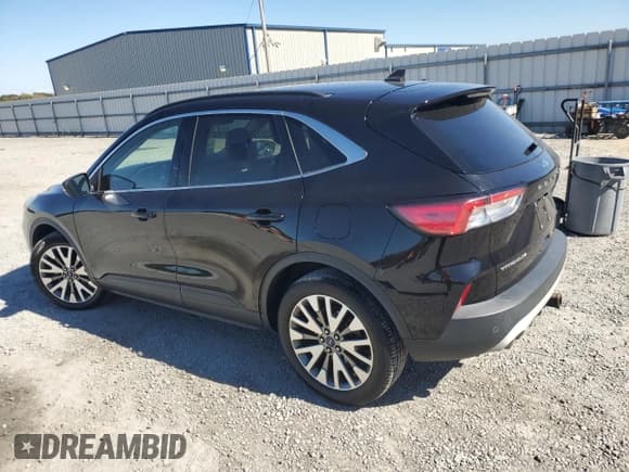 ✅ 2020 Ford Escape Titanium • VIN: 1FMCU9J92LUB18448 • Lot: 87232945. Wystawiony na Copart z przebiegiem 144 910 mil. Bezpłatny archiwum sprzedaży aukcyjnych z USA i szczegółowy raport historii pojazdu na DreamBid. Zdjęcie 2.
