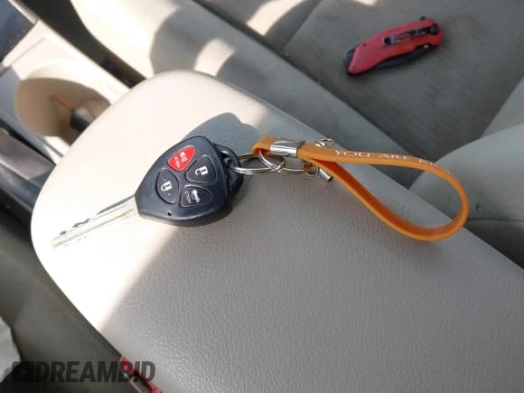 ✅ 2010 Toyota Corolla • VIN: 1NXBU4EE0AZ167201 • Lot: 42069647. Wystawiony na IAAI z przebiegiem 139 997 mil. Bezpłatny archiwum sprzedaży aukcyjnych z USA i szczegółowy raport historii pojazdu na DreamBid. Zdjęcie 11.