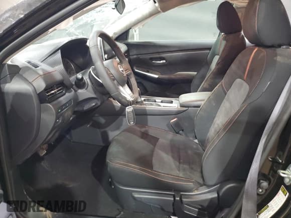 ✅ 2025 Nissan Sentra SR • VIN: 3N1AB8DV2SY267851 • Lot: 59961715. Listed on Copart with 9,955 mi. Free auction sales archive from the USA and detailed vehicle history report at DreamBid. Image 7.