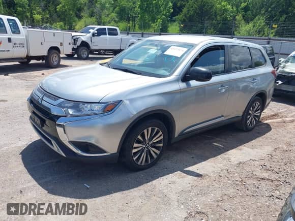 ✅ 2020 Mitsubishi Outlander ES • VIN: JA4AD2A32LZ042273 • Лот: 42573476. Опубликован ранее на IAAI с пробегом 59 571 миль. Бесплатный доступ к архиву аукционных продаж из США и подробный отчёт об истории автомобиля на DreamBid. Изображение 17.