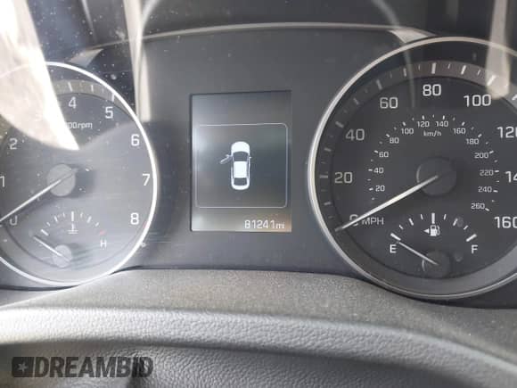 2018 Hyundai Elantra SEL z VIN 5NPD84LF9JH291801, wystawiony jako IAAI lot #43436156 z przebiegiem 81 241 mil mil oraz . Historia ofert i sprzedaży dostępna na DreamBid. Obrazek 7.