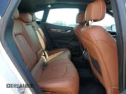 ✅ 2023 Maserati Levante GT • VIN: ZN661XUA3PX411556 • Lot: 74441724. Wystawiony na Copart z przebiegiem 32 418 mil. Bezpłatny archiwum sprzedaży aukcyjnych z USA i szczegółowy raport historii pojazdu na DreamBid. Zdjęcie 11.