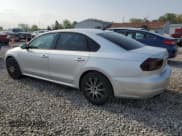 ✅ 2012 Volkswagen Passat S • VIN: 1VWAH7A3XCC021730 • Лот: 54846875. Опубликован ранее на Copart с пробегом 168 762 миль. Бесплатный доступ к архиву аукционных продаж из США и подробный отчёт об истории автомобиля на DreamBid. Изображение 2.