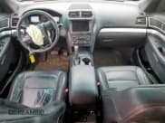 ✅ 2017 Ford Explorer XLT • VIN: 1FM5K7D82HGB62364 • Lot: 55799255. Wystawiony na Copart z przebiegiem 117 658 mil. Bezpłatny archiwum sprzedaży aukcyjnych z USA i szczegółowy raport historii pojazdu na DreamBid. Zdjęcie 8.