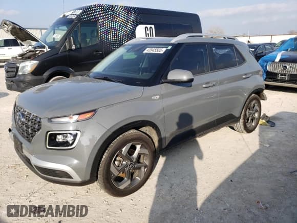 ✅ 2020 Hyundai Venue Denim • VIN: KMHRC8A38LU020415 • Lot: 43945505. Listed on Copart with 70,581 mi. Free auction sales archive from the USA and detailed vehicle history report at DreamBid. Image 1.