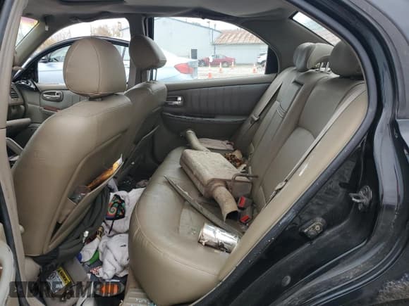 ✅ 2003 Kia Optima LX • VIN: KNAGD128035201333 • Лот: 78242864. Опубликован ранее на Copart с пробегом 168 119 миль. Бесплатный доступ к архиву аукционных продаж из США и подробный отчёт об истории автомобиля на DreamBid. Изображение 10.